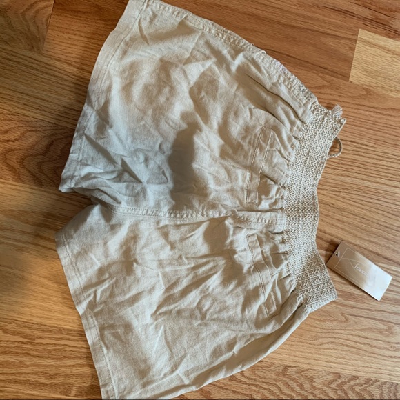 Francescas shorts - Picture 2 of 5